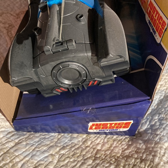 Attack & Trap Batmobile by Power Connects Justice League Action - Picture 3 of 5